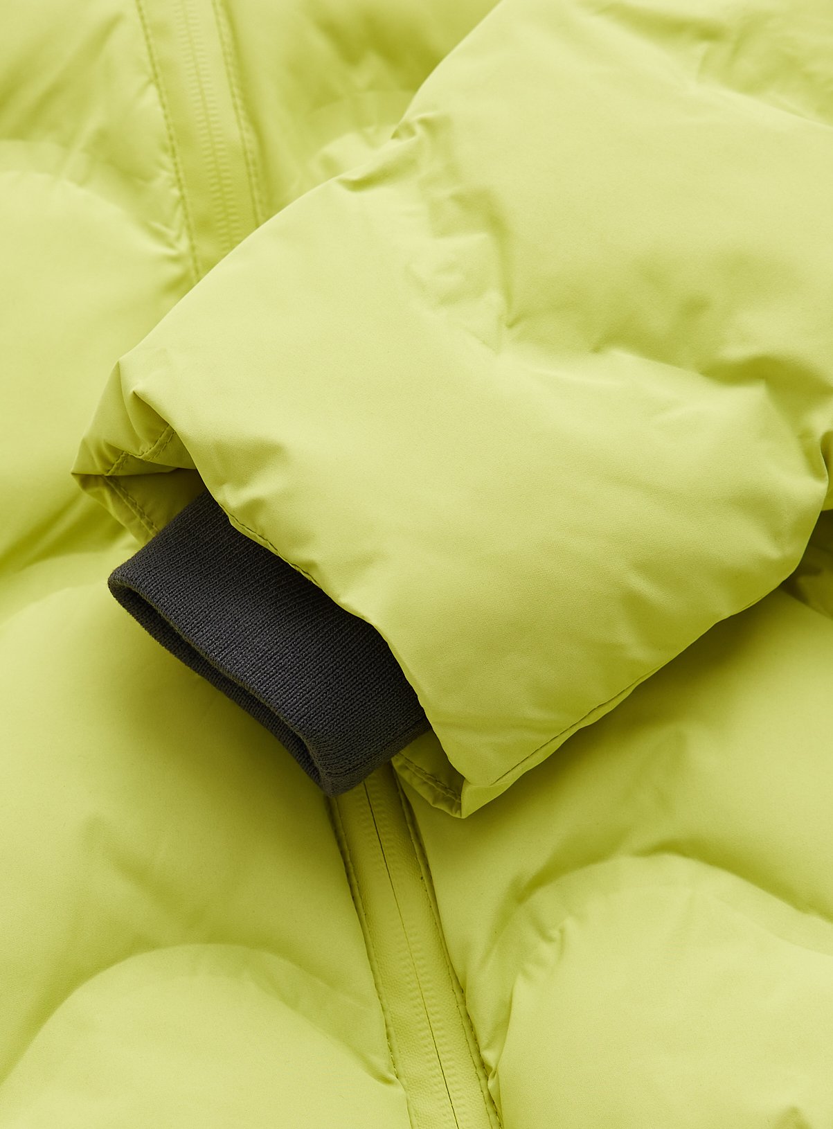 Lime Heatseal Puffer Jacket  5-6 years - Image 3 thumbnail